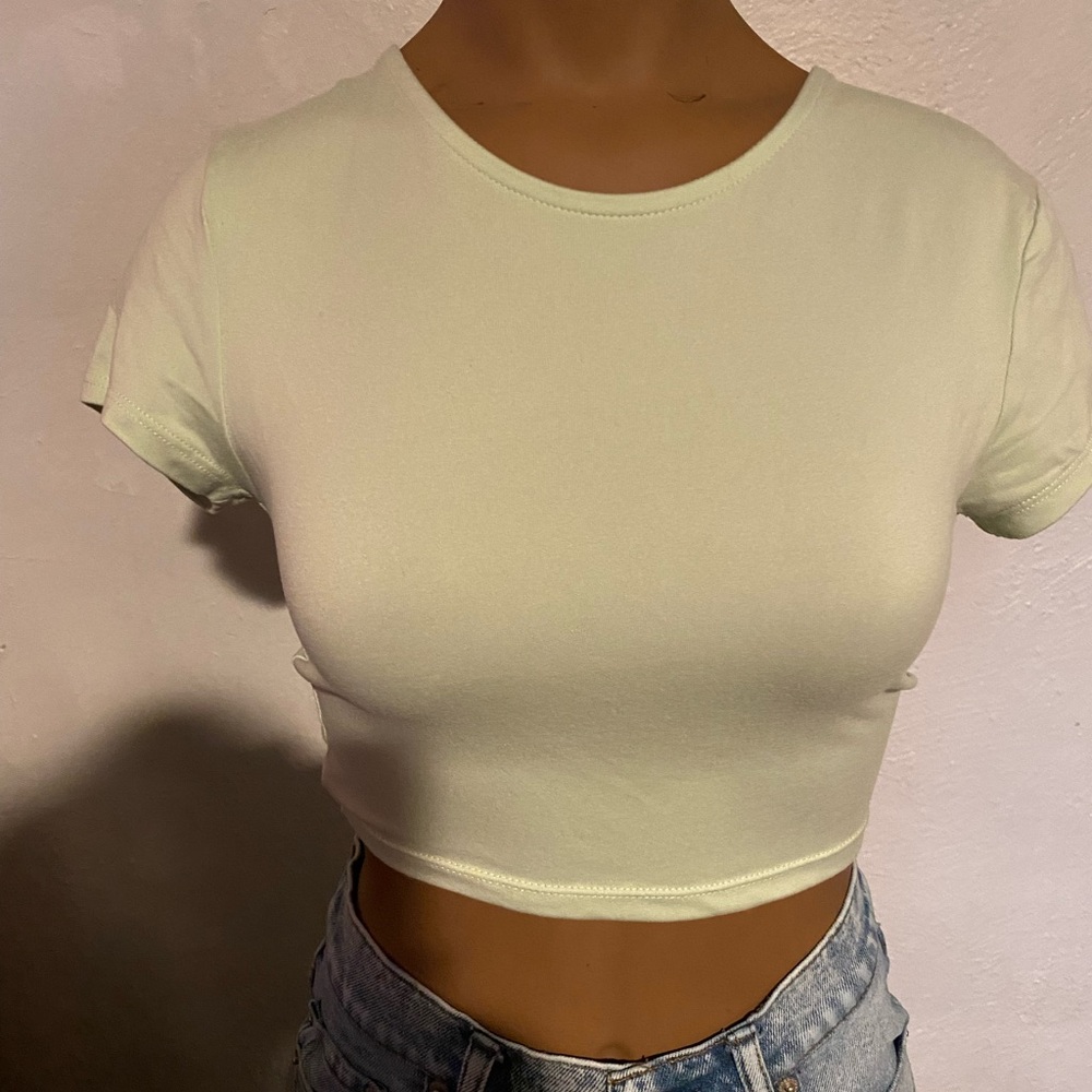 Women's Cream Crop Top